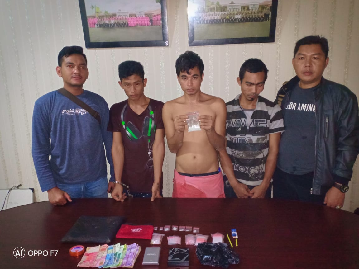 Polsek Bangko Amankan Tiga Tersangka Pemilik Puluhan Paket Sabu