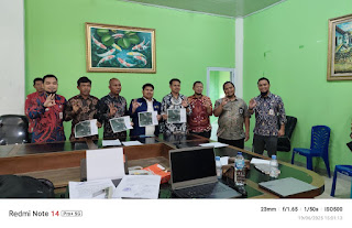 Wakil Ketua DPRD Bengkalis M.Arsya Fadillah Hadiri Rapat Pembahasan Pemetaan Tapal Batas se- Kecama Wakil Ketua DPRD Bengkalis M.Arsya Fadillah Hadiri Rapat Pembahasan Pemetaan Tapal Batas se- Kecama