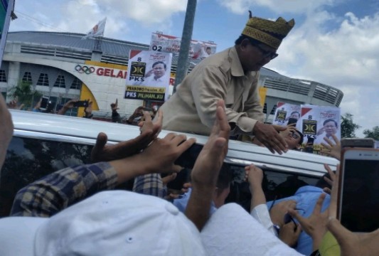 Prabowo Tiba Dipekanbaru, Ribuan Massa Teriak Pak Prabowo, prabowo -prabowo...