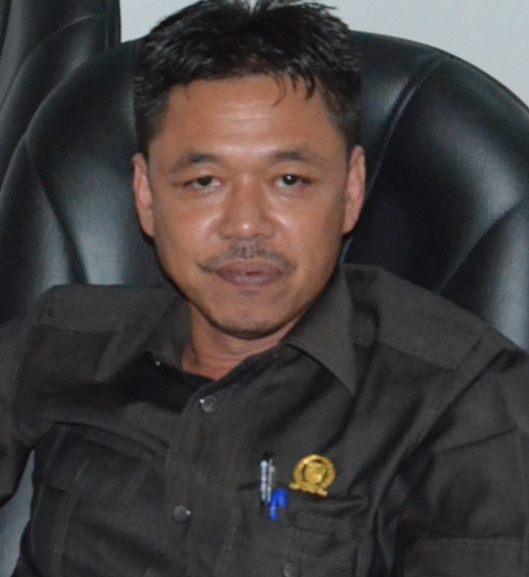 Dewan Kesalkan Pemkab Rohil Tunda Pengerjaan Jalan Sekeladi ke Sekapas