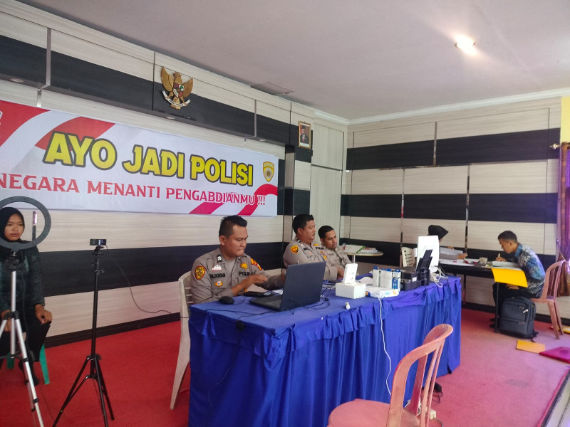 Masyarakat Kampar Antusias Untuk Bergabung Jadi Anggota Polri Tahun 2023 Masyarakat Kampar Antusias Untuk Bergabung Jadi Anggota Polri Tahun 2023