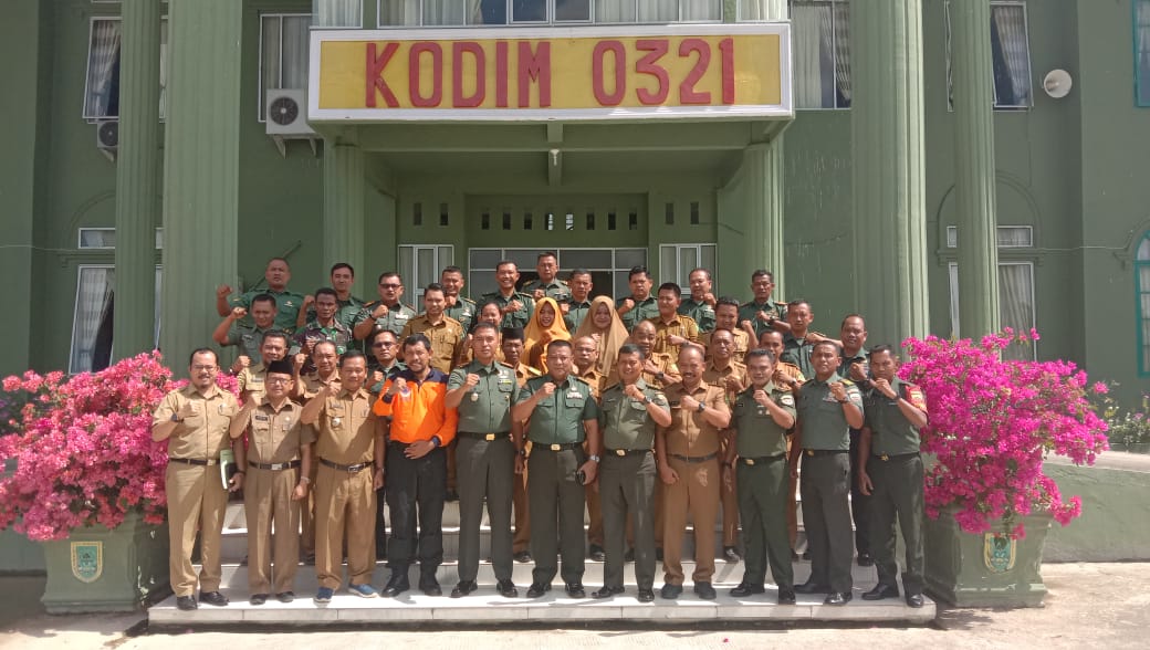 Kunjungi Kodim 0321/Rohil, Tim Pusterad Lakukan Analisa Data