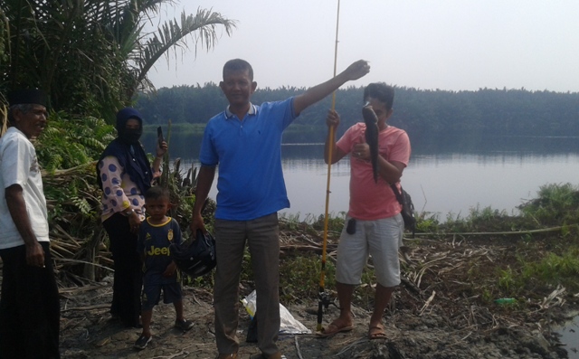Kepenghuluan Suak Air Hitam Pekaitan Rohil Akan Kembangkan Wisata Danau Alam