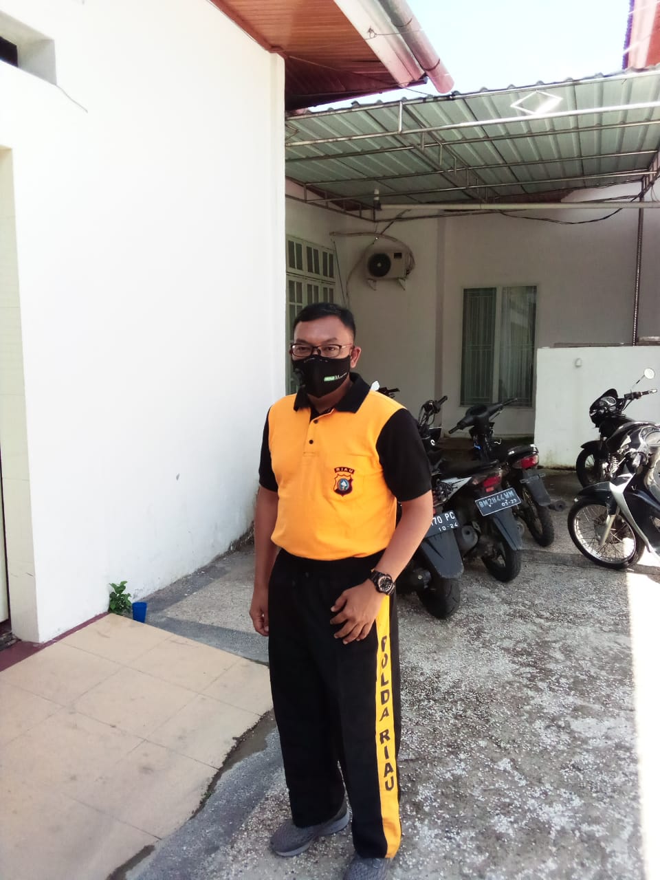 Polres Rohil Bersama Pemkab, TNI dan Masyarakat Goro Bersih Kampung