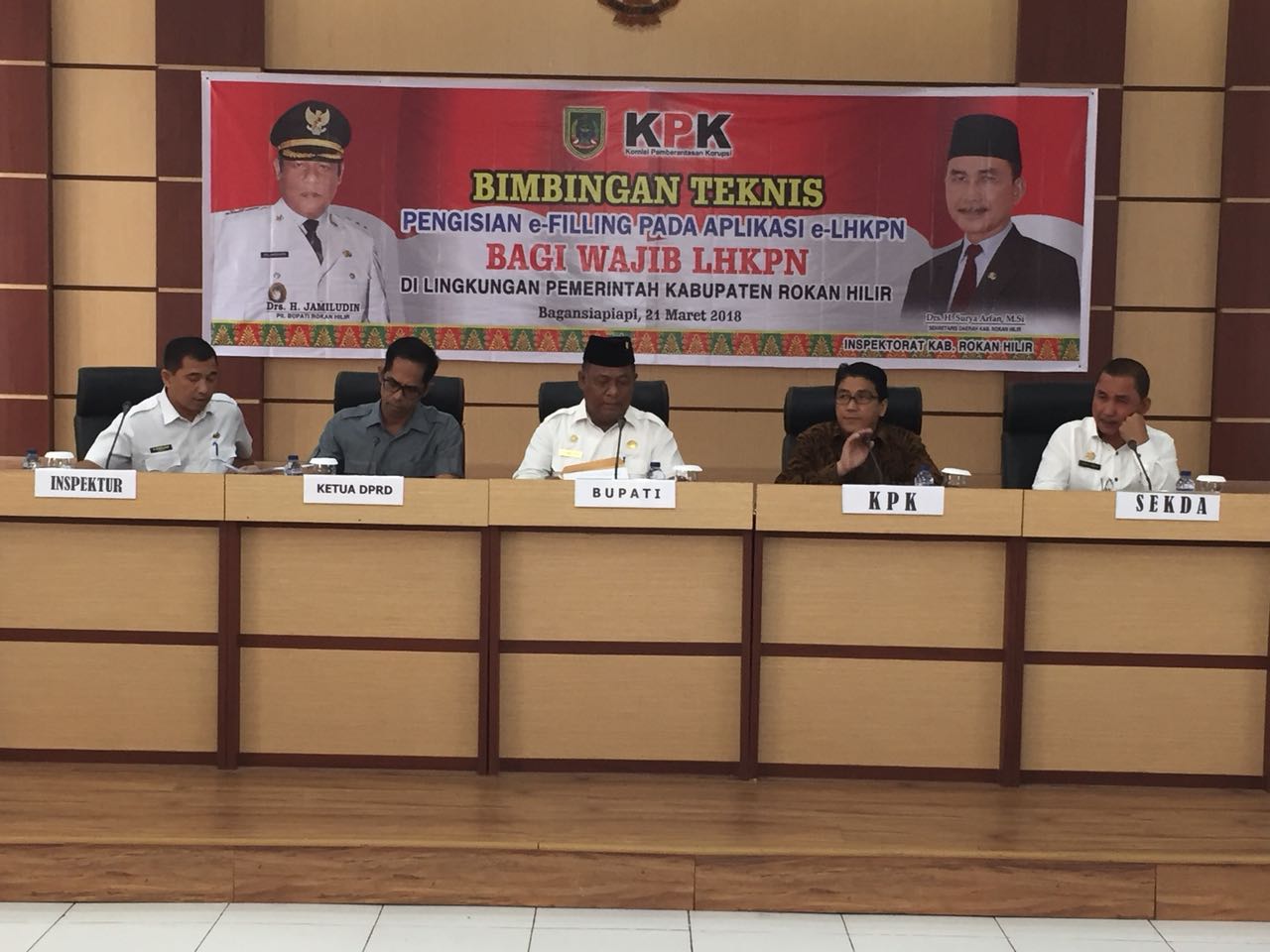 Bersama KPK, Plt Bupati Rohil Jamiludin Buka Sosialisasi Bintek e-Filling Aplikasi e-LHKPN