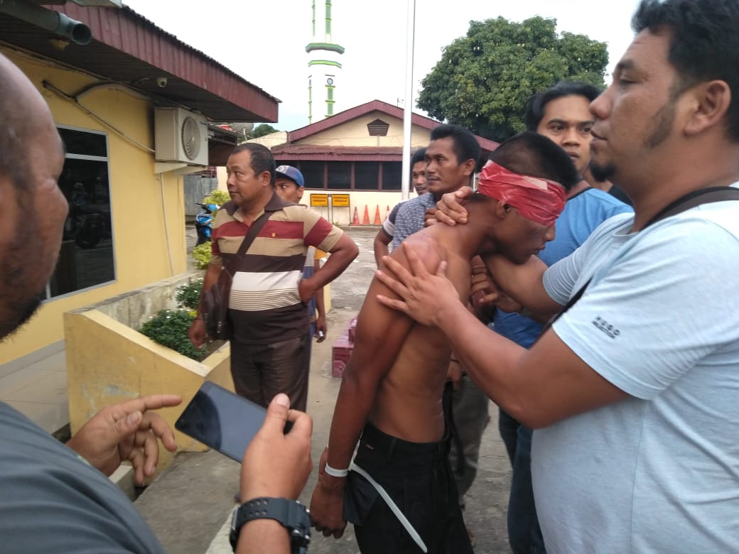 Mobil Bersama Istri Dan Anaknya Warga Kubu Rohil Dibawa Kabur Pencuri. Ini Penjelasannya
