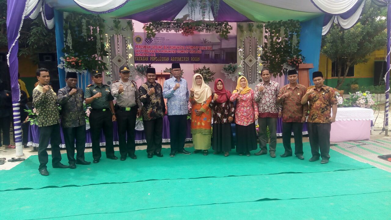 Bersama Bupati, Danramil 05/RM Hadiri Peringatan Maulid Nabi Dan Peresmian BLK