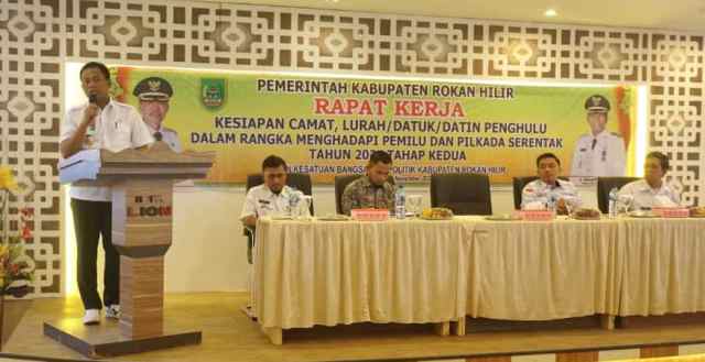 Wabup Rohil Buka Raker Kesiapan Camat, Lurah dan Datuk Penghulu Dalam Menghadapi Pemilu 2024