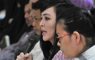 4 Perempuan anggota DPR bikin malu masuk bui gara-gara korupsi