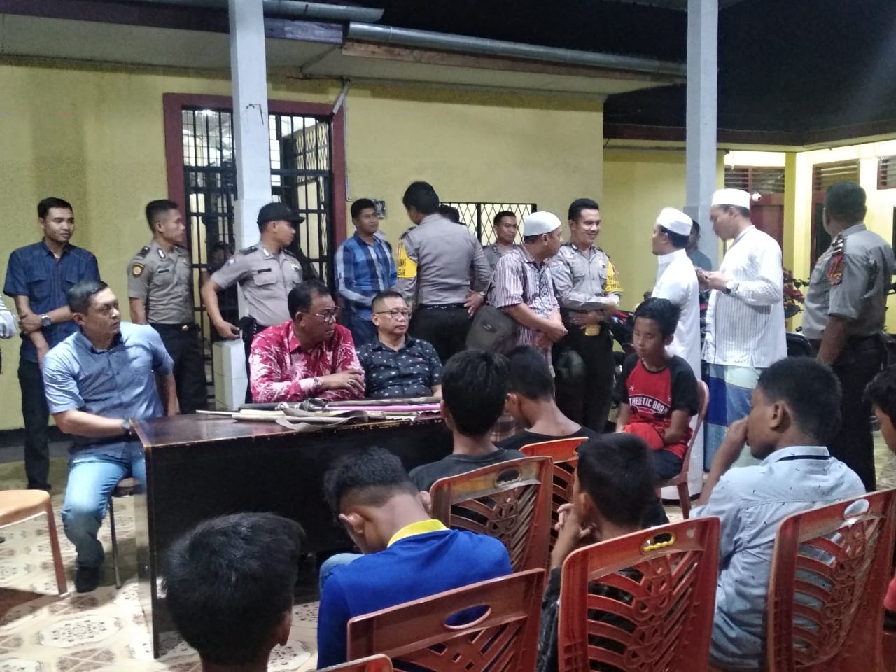 Dapat Informasi Penangkapan, Bupati Rohil Langsung Ke Mapolsek Bangko