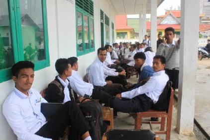Calon Peserta Tenaga Bantu Pol PP Rohil Ikuti Tes Akhir