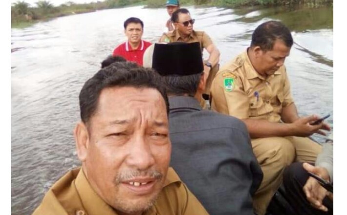 Terisolir, Desa Air Hitam Bakal Menikmati Aliran Listrik