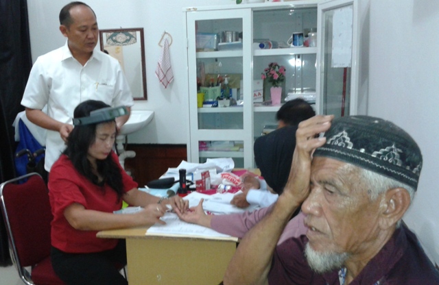 Lion Club Gelar Operasi Katarak Gratis Di RSUD Pratomo Bagansiapiapi
