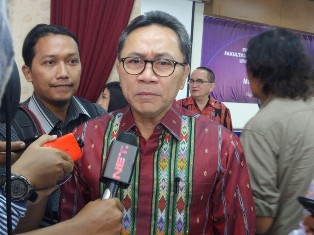 Ketua MPR: Rakyat Indonesia Tak Boleh Kalah dengan Teror