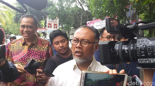 BW: Bawaslu Sembunyikan Informasi Dana Kampanye Jokowi