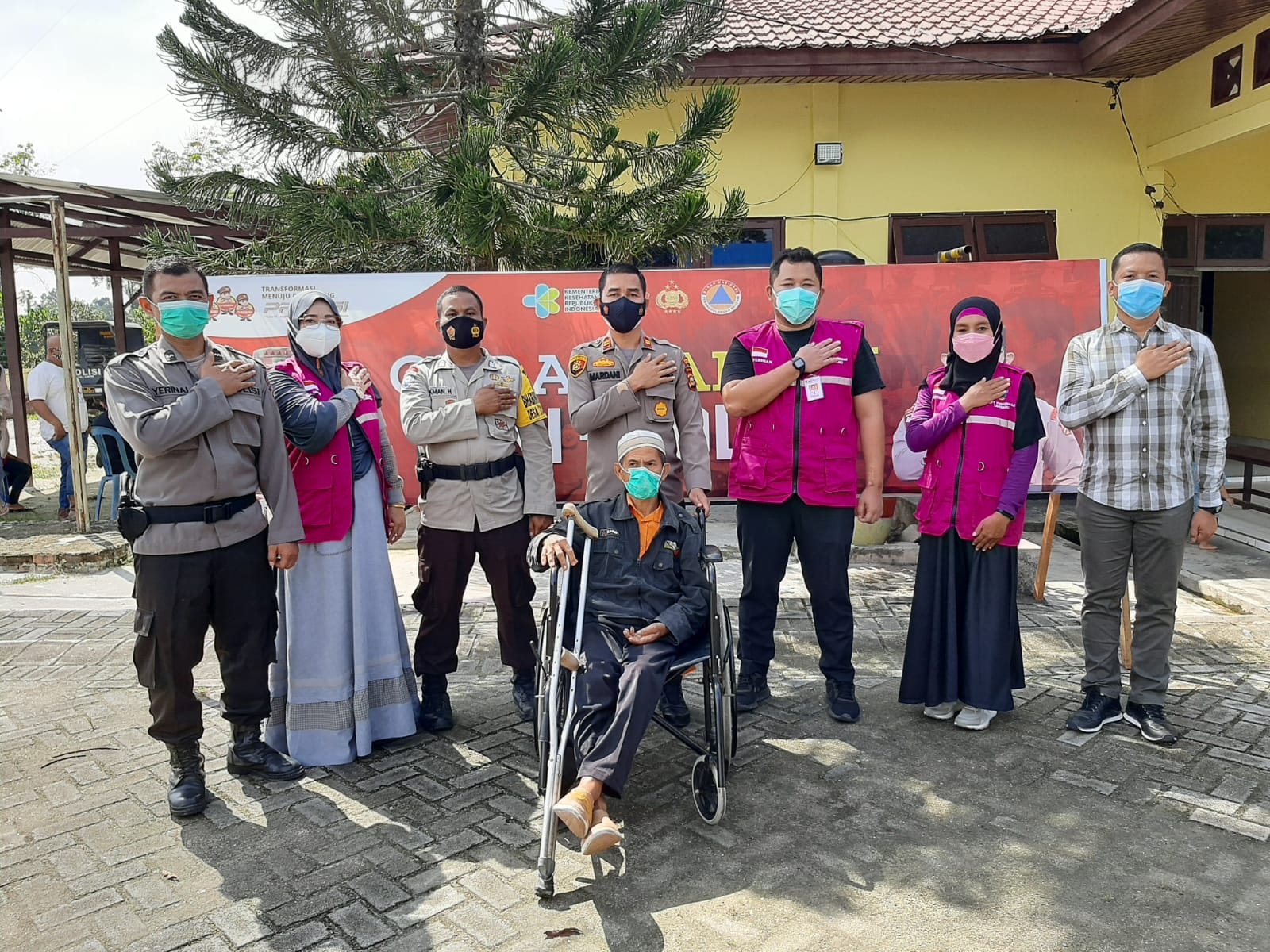 Digelar Polres Kampar, 425 Orang Ikut Divaksin termasuk Penyandang Disabilitas