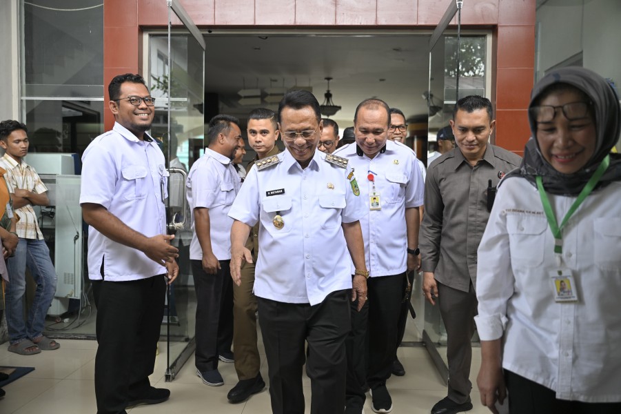 Bupati Rohil Bistamam Lakukan Sidak ke RSUD DR.Pratomo Bagansiapiapi