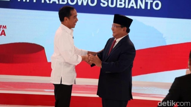 Membaca Sinyal Politik dari Pidato Jokowi dan Prabowo Usai Putusan MK