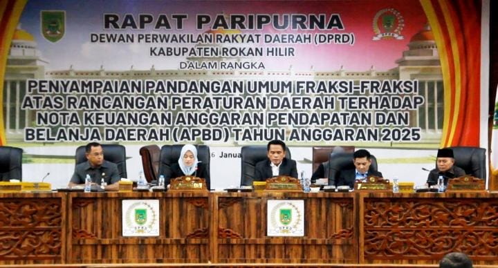 DPRD Rohil Gelar Rapat Paripurna Penyampaian Pandangan Umum Fraksi