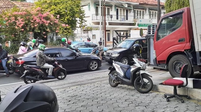 Polisi: Emosi, Pemobil Koboi Todong Senpi karena Merasa Benar