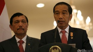 Jokowi: Pimpinan TNI-Polri Harus Turun ke Lapangan, Jangan Hanya di Belakang Meja
