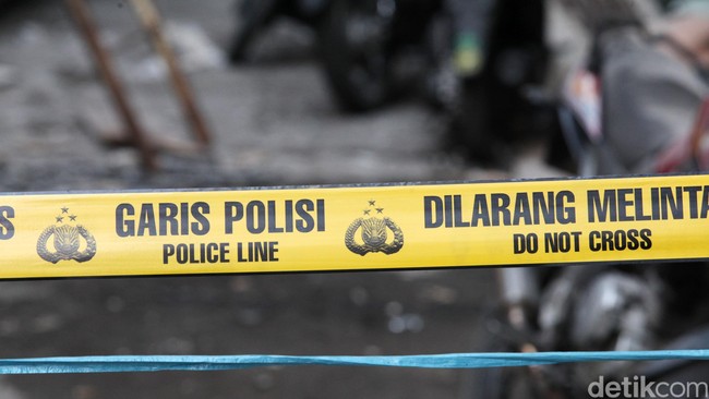 Heboh, Mayat Perempuan Ditemukan di Pinggir Jalan