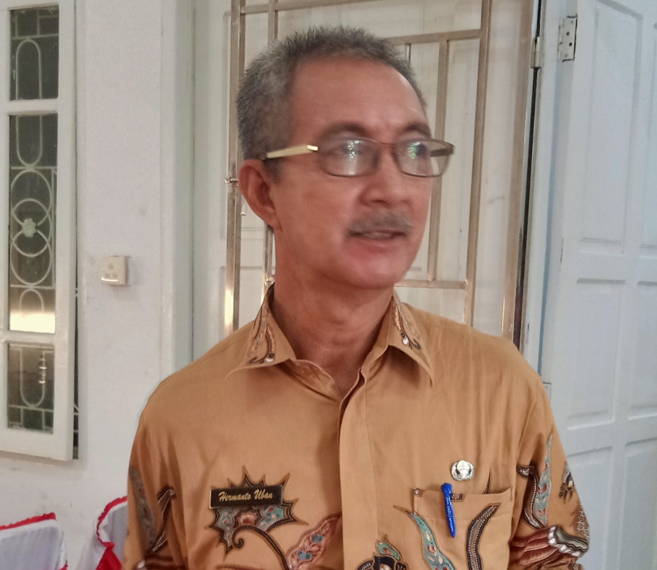 Tunggu Warganya Balik Luar Negeri, Petugas Rohil Stanby di Pelabuhan Dumai