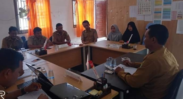 Tingkatkan Kinerja Perangkat Kepenghuluan Suak Temenggung Inisiasi Penambahan Honor Tenaga Teknis