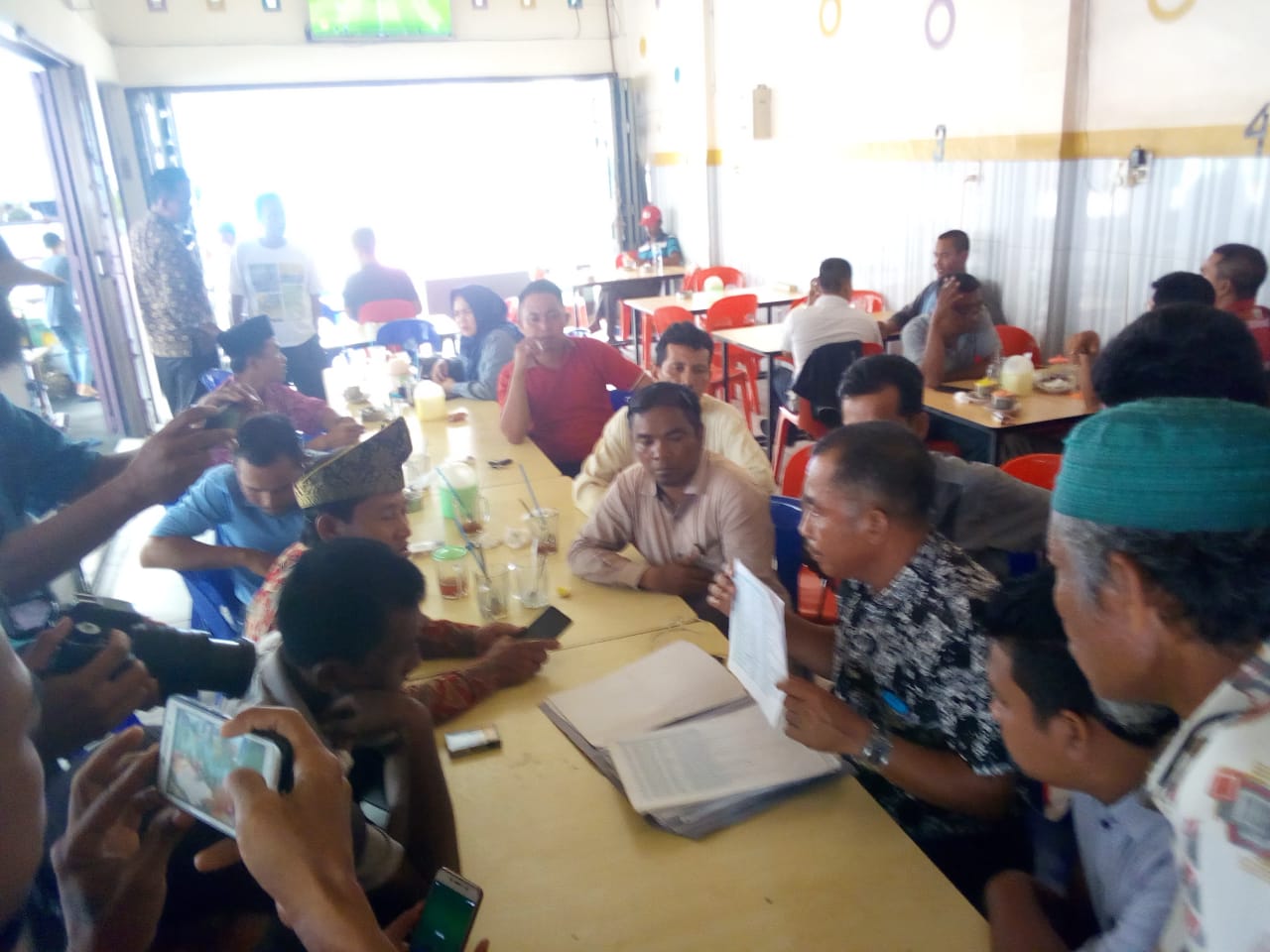 Di Tuding Jual Lahan Dan Ganti RT Sesuka Hati, Ini Jawaban Penghulu Jumrah