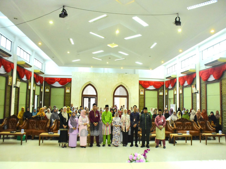 Wabup Kampar Buka Kegiatan Edukasi, Literasi Keuangan dan Business Matching Kepada Pelaku UMKM.