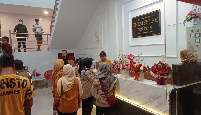Satpol PP Kecamatan Mandau bersama TNI dan Polri Laksanakan Razia Pekat
