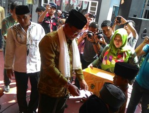 Bupati Rohil Hadiri Peringatan Maulid Nabi Muhammad SAW 1437 H