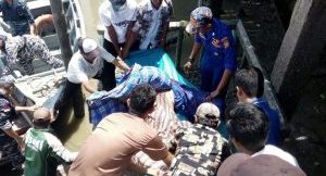 Sedang Menjaring Nelayan Panipahan Rohil Temukan Mayat