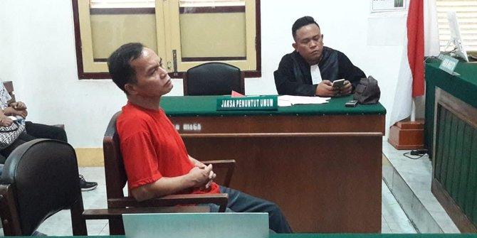 Kurang ajar! Guru Bejad ini Cabuli Keponakan Sendiri