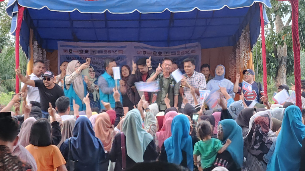 Menang 90 persen, Paslon Asset Berikan Rp 5 Miliar Untuk UMKM Desa Labuhan Tangga Besar