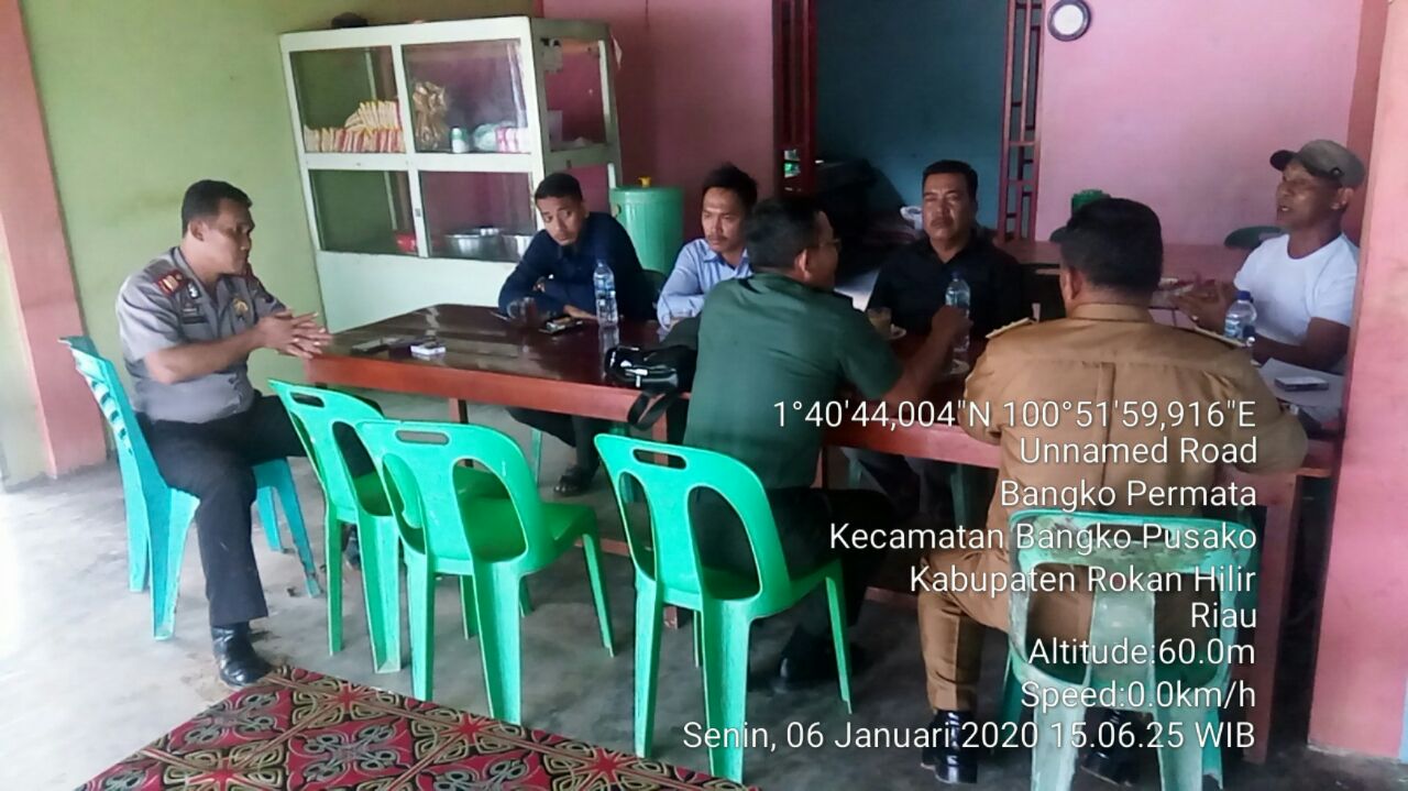 Danramil Laksanakan Komsos Dengan Tokoh Masyarakat dan Tokoh Pemuda
