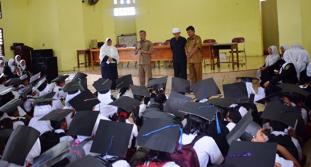 Kadisdikbud Rohil Lakukan Peninjauan Dibeberapa Sekloah