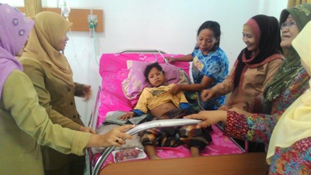 Bocah Penderita Jantung Bocor di Bagan Batu Butuh 150 juta Buat Berobat
