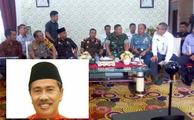Video Convrence Bupati Rohil Bersama Syamsuar Diwakili Asisten I