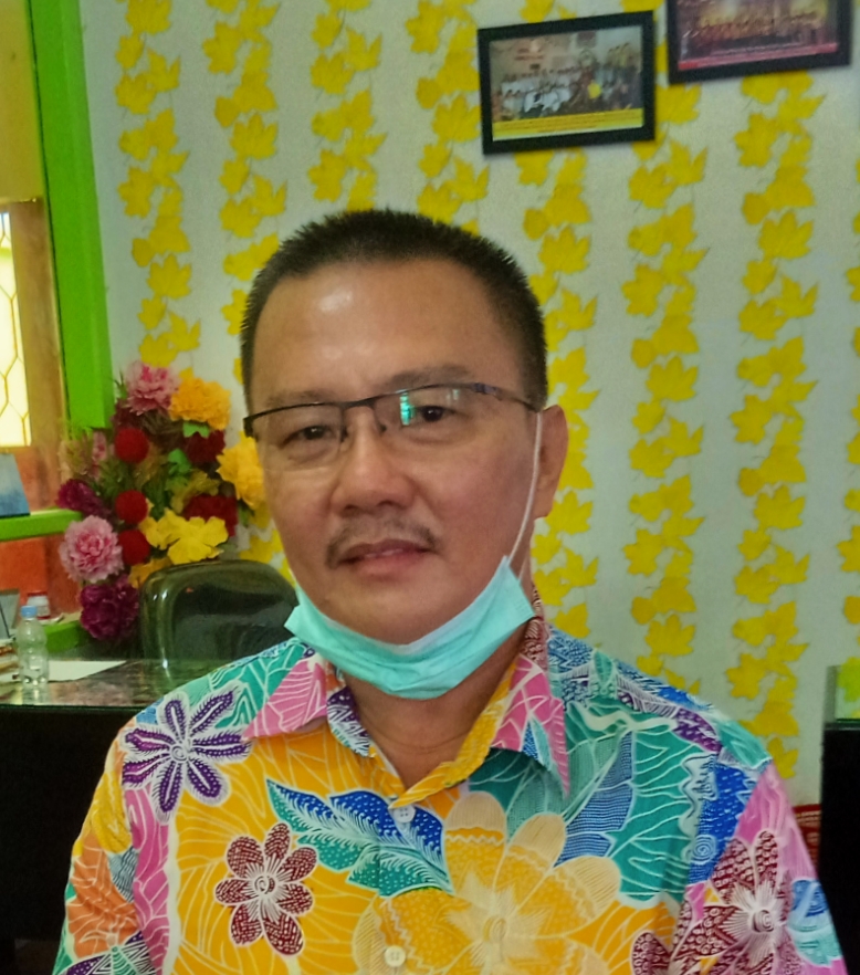 Rendi Gunawan: Hari ini 250 Sembako Untuk Pekerja Becak dan Gerobak