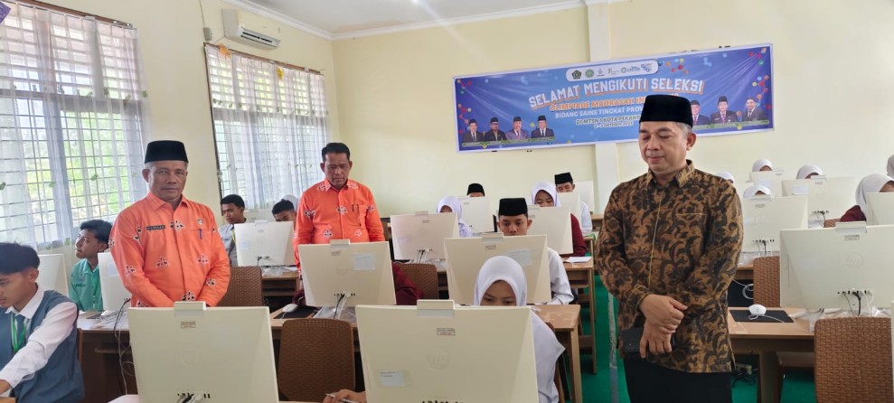 Duta OMI Kampar Dilepas Langsung Kakan Kemenag Kampar pada Ajang Tingkat Provinsi Riau Duta OMI Kampar Dilepas Langsung Kakan Kemenag Kampar pada Ajang Tingkat Provinsi Riau
