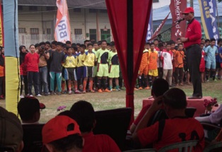 Bupati Rohil Buka Turnamen Volly dan Futsal