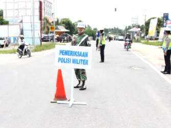 PM Razia Kendraan Berstriker TNI-AD Dijalan Lintas Sumatra Ujung Tanjung Rohil
