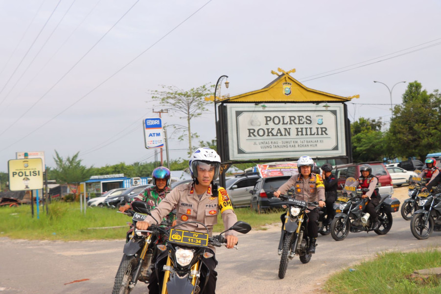 Polsek dan Koramil Bangko Patroli Dalam Rangka Peringatan May Day 2023