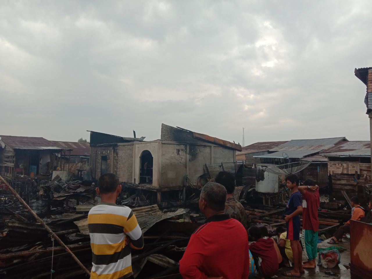 Tiga Rumah Warga Palika Hangus Dilalap Sijago Merah