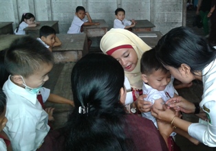 1.315 Siswa SD Dapat Imunisasi Dari Tim Puskesmas Panipahan 1.315 Siswa SD Dapat Imunisasi Dari Tim Puskesmas Panipahan