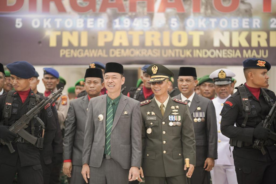 Dihadiri Bupati, Dandim 0321 Rohil Jadi Inspektur Upacara HUT TNI ke-78