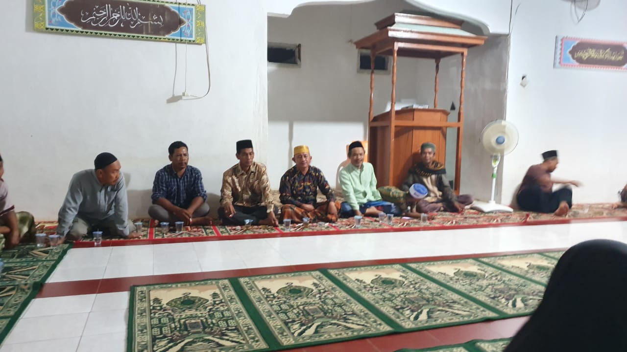 Anggota DPRD Rohil Riduan, Bersama Warga Bentayan Bentuk Panitia Isra'mikrat