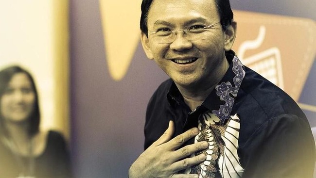 Ahok Balas Anies soal Penerbitan IMB Pulau Reklamasi