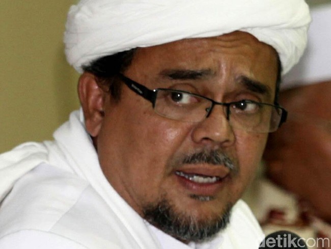Habib Rizieq Dapat Info, Menlu Minta WNI di Saudi Dukung Jokowi